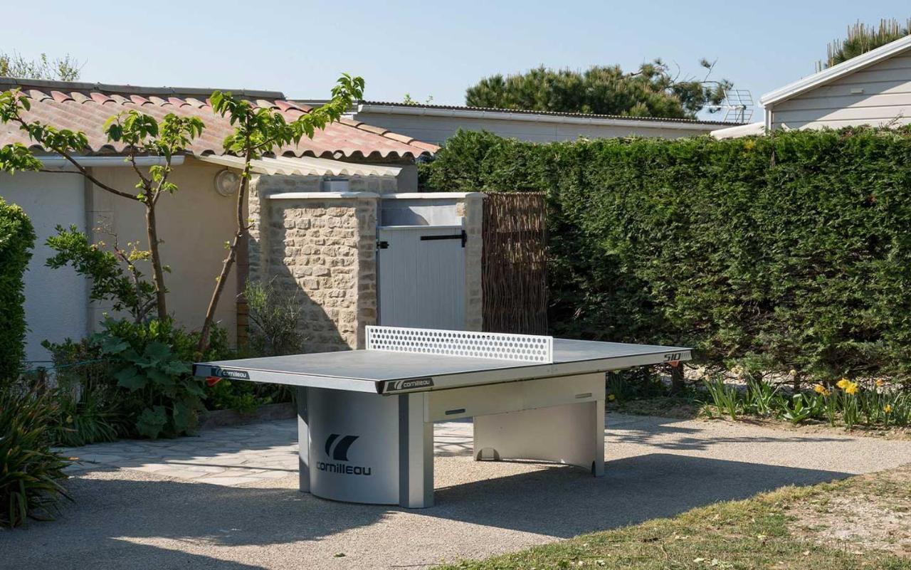 Camping Les Perouses Saint-Clément-des-Baleines Extérieur photo