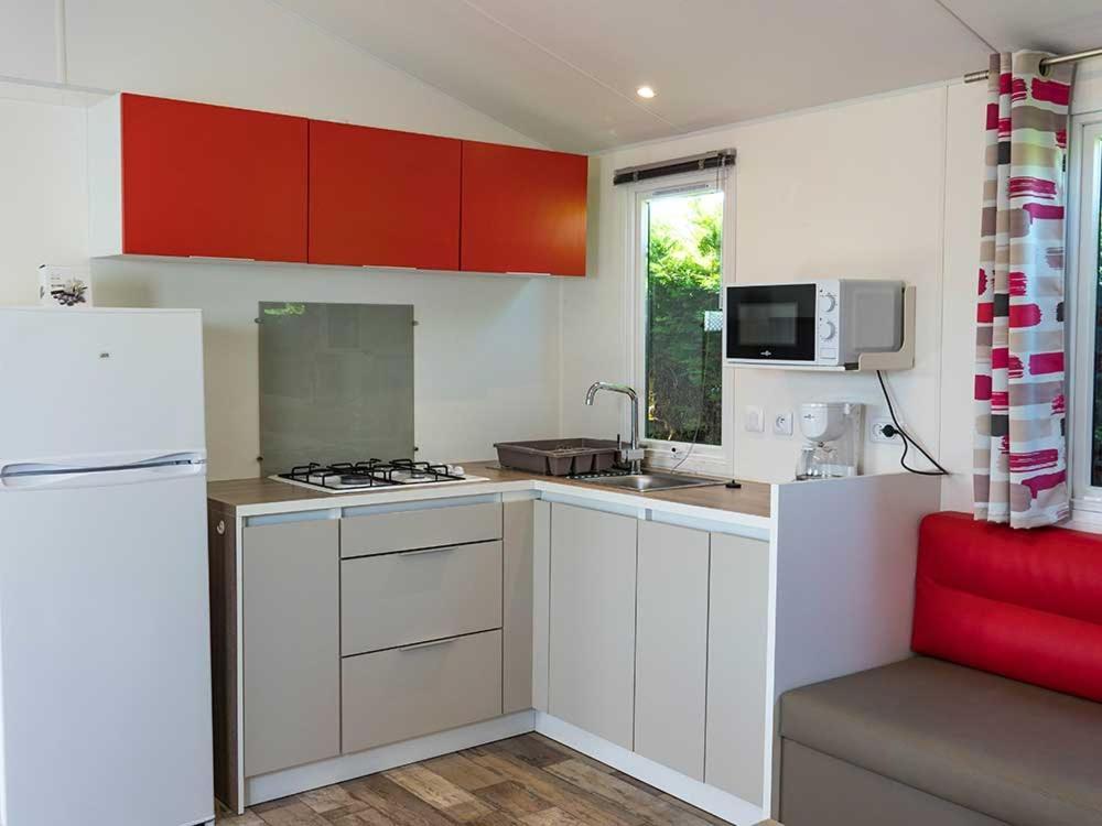 Camping Les Perouses Saint-Clément-des-Baleines Chambre photo